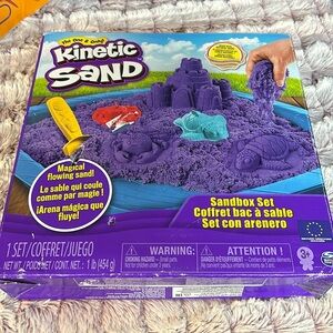 Kinetic Sand Sandbox Set